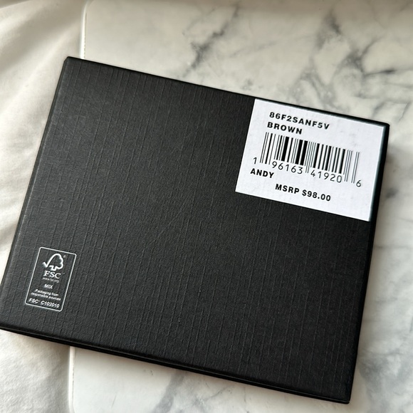 NWT Michael Kors Andy Saffiano Leather Wallet - Picture 4 of 5